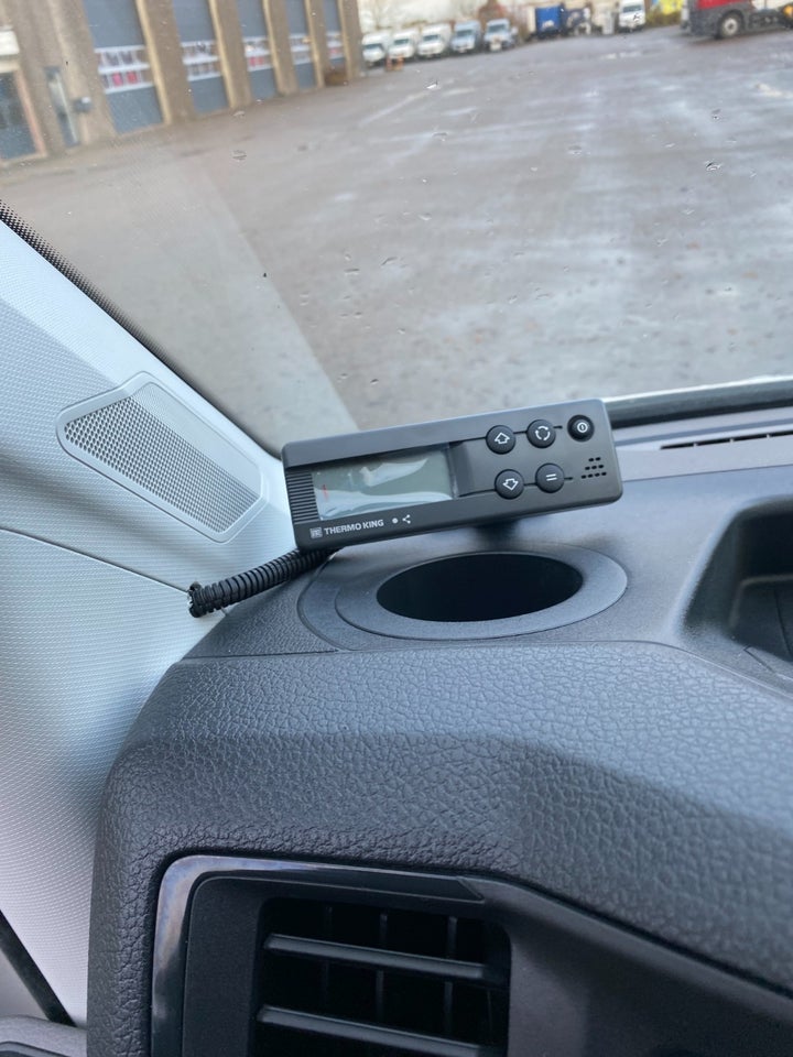 MAN TGE 2,0 3.180 Kassevogn L3H3 aut. FWD