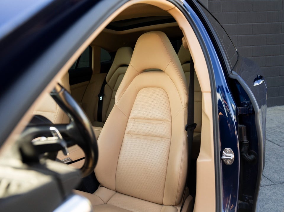 Porsche Panamera 4 2,9 E-Hybrid Sport Turismo PDK 5d