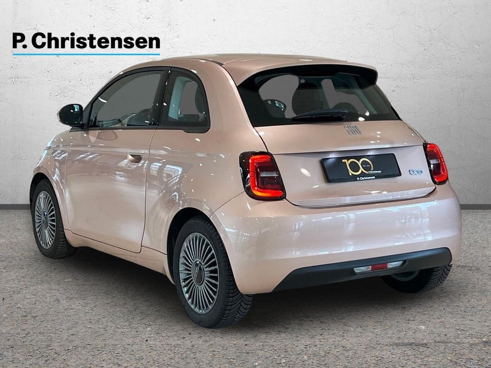 Fiat 500e 42 Icon 3d