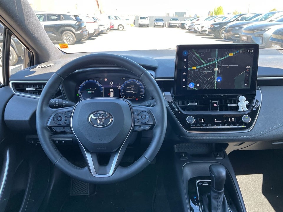 Toyota Corolla 1,8 Hybrid Active Touring Sports e-CVT 5d