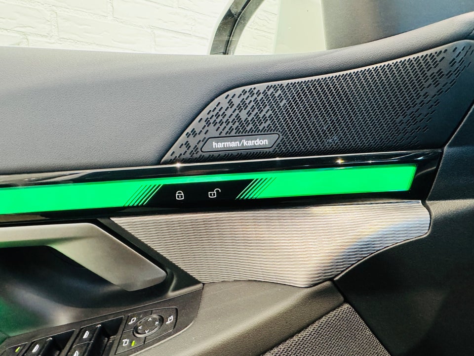 BMW i5 eDrive40 M-Sport 4d