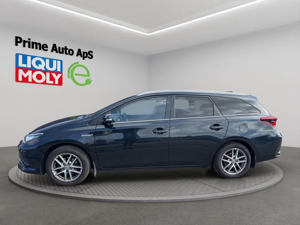Toyota Auris 1,8 Hybrid H1 Touring Sports CVT 5d
