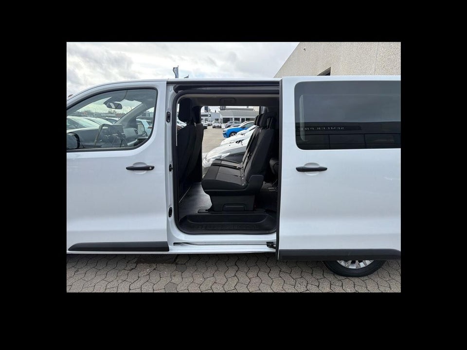 Toyota ProAce Verso 75 Long Shuttle 5d