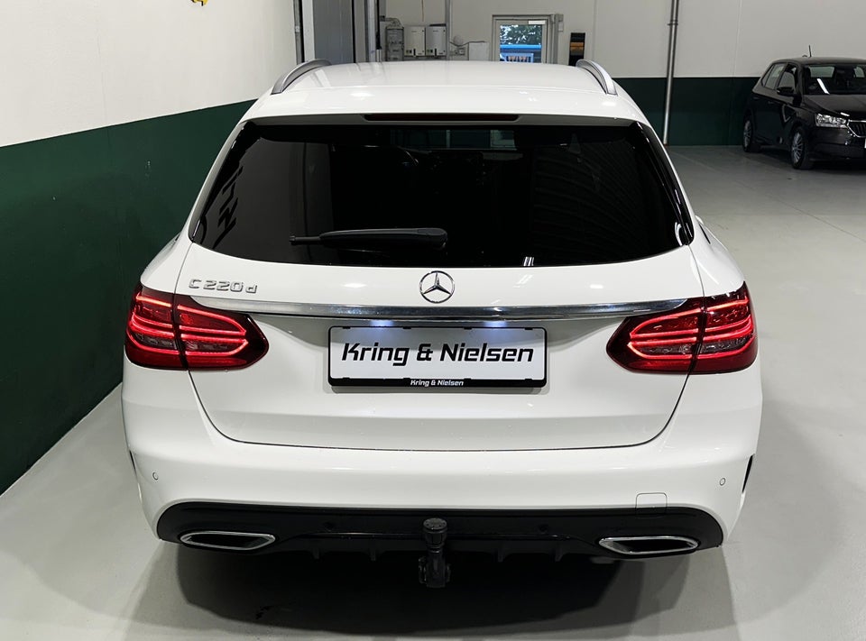 Mercedes C220 d 2,0 AMG Line Night Edition stc. aut. 5d