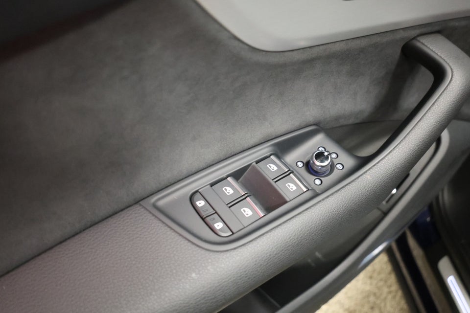Audi Q7 55 TFSi e S-line quattro Tiptr. 5d