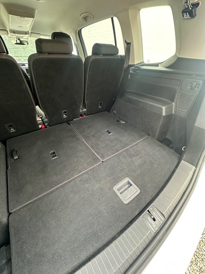 VW Touran 1,6 TDi 115 Comfortline DSG 5d