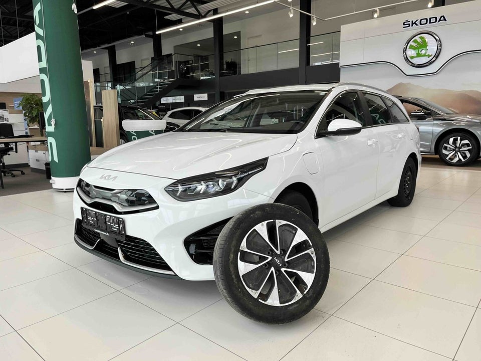 Kia Ceed 1,6 PHEV Upgrade SW DCT 5d