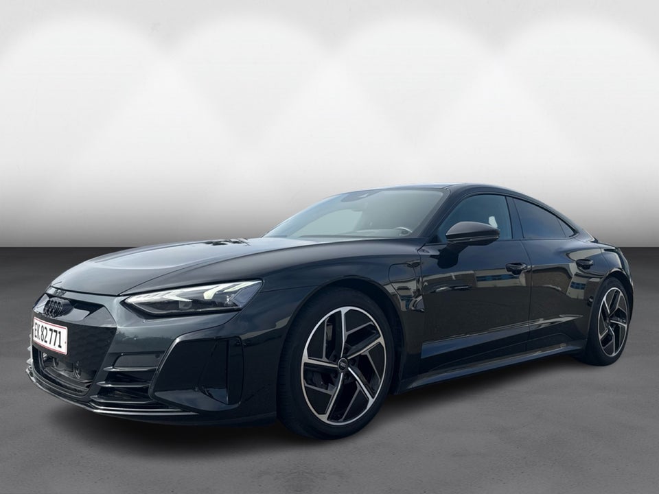Audi e-tron GT quattro 4d