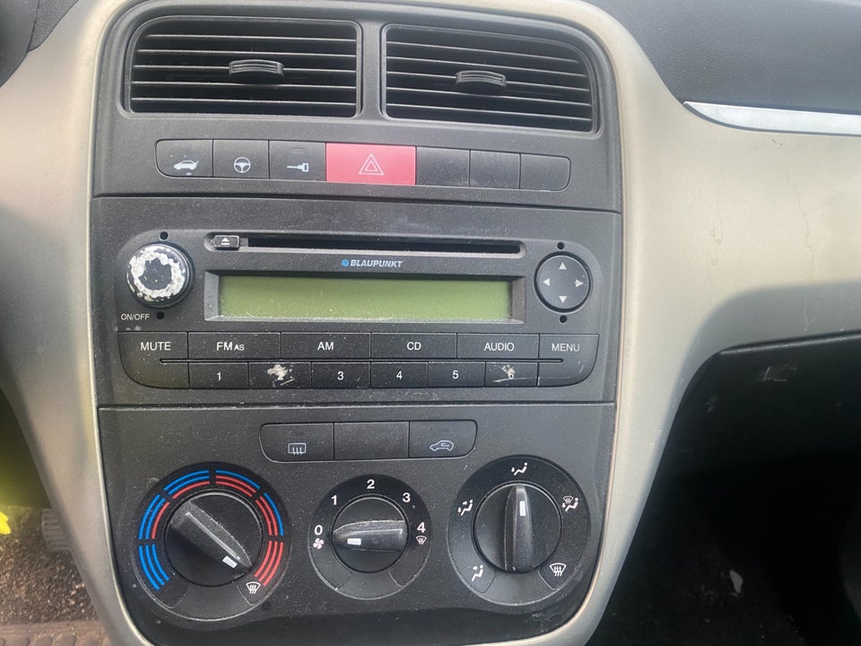 Fiat Grande Punto 1,4 Dynamic 5d