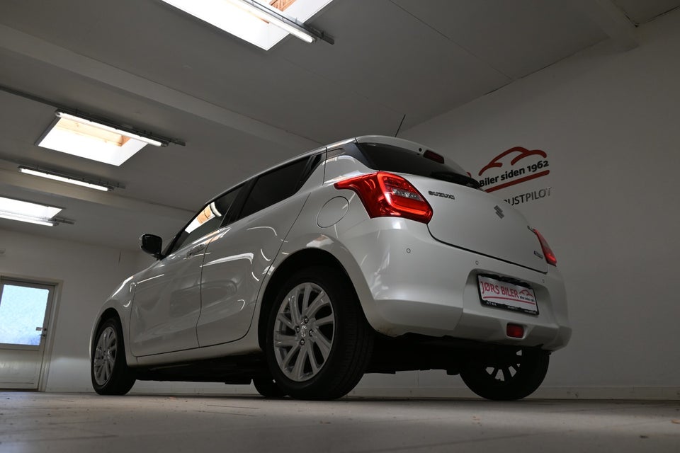 Suzuki Swift 1,2 mHybrid Action 5d