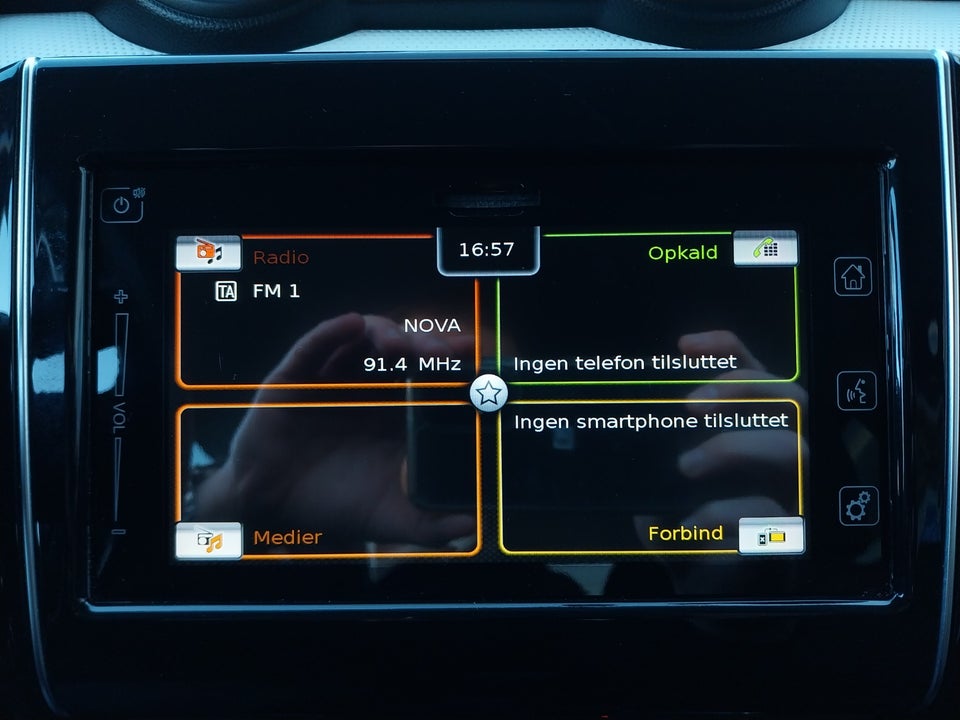 Suzuki Swift 1,2 Dualjet Action CVT 5d