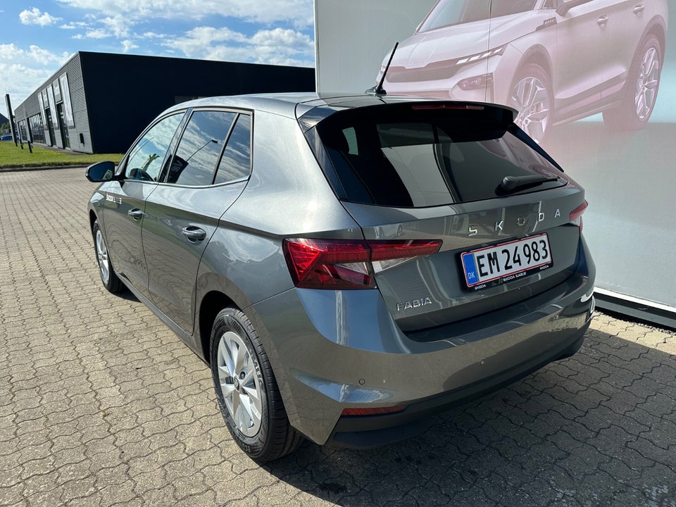 Skoda Fabia 1,0 TSi 115 Selection DSG 5d