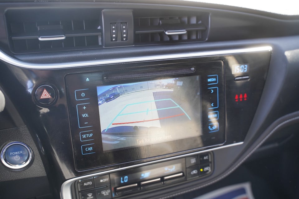 Toyota Auris 1,8 Hybrid H2 Comfort Touring Sports CVT 5d