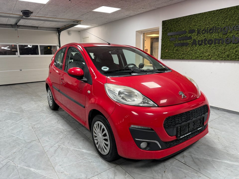 Peugeot 107 1,0 Champion 5d