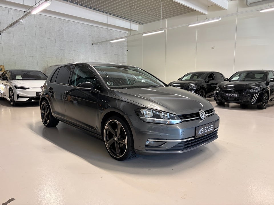 VW Golf VII 1,6 TDi 115 IQ.Drive DSG 5d