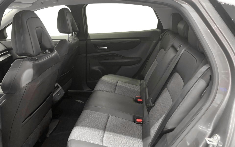 Nissan Ariya 87 Advance 5d