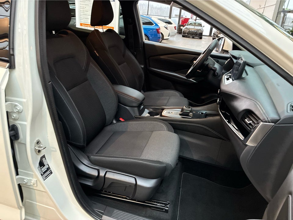 Nissan Qashqai 1,3 mHEV N-Connecta X-tr. 5d