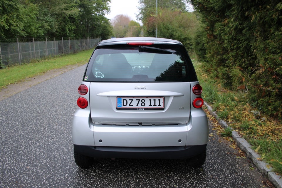 Smart Fortwo Coupé 0,8 CDi Edition 10 aut. 3d