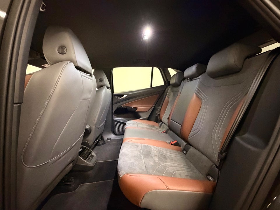 VW ID.4 77 1ST Pro 5d