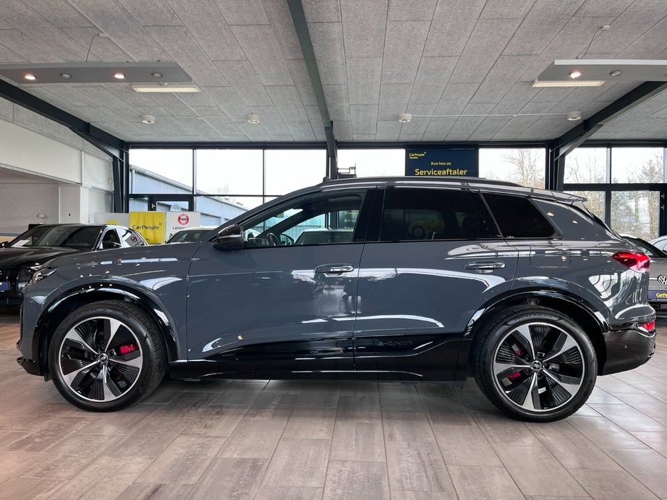 Audi Q6 e-tron Ultra quattro 5d