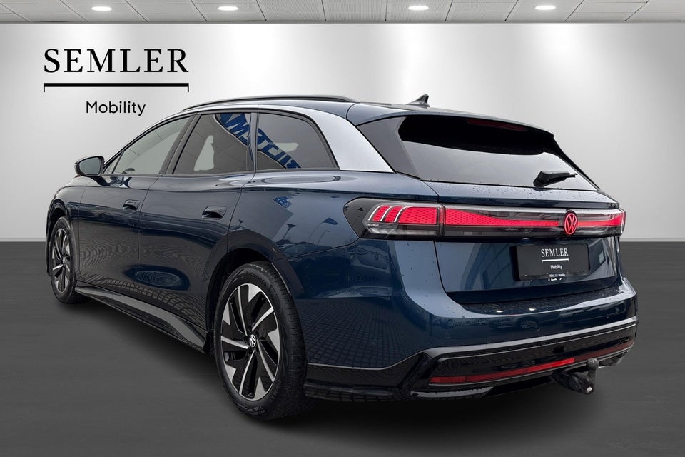 VW ID.7 77 Style+ Tourer 5d