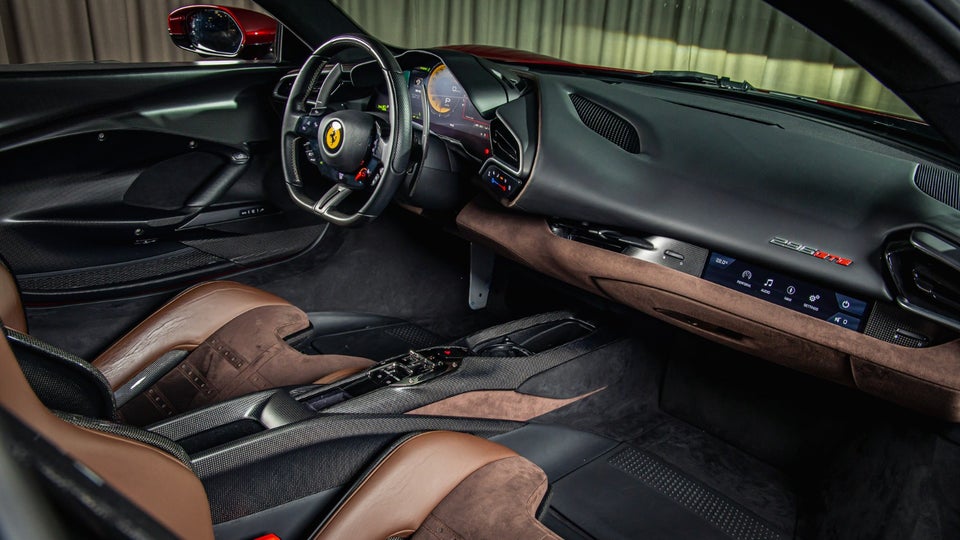 Ferrari 296 GTB 2,9 DCT 2d