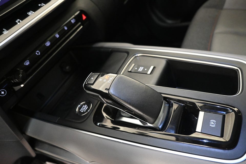 Citroën C5 Aircross 1,6 Hybrid Shine Sport EAT8 5d