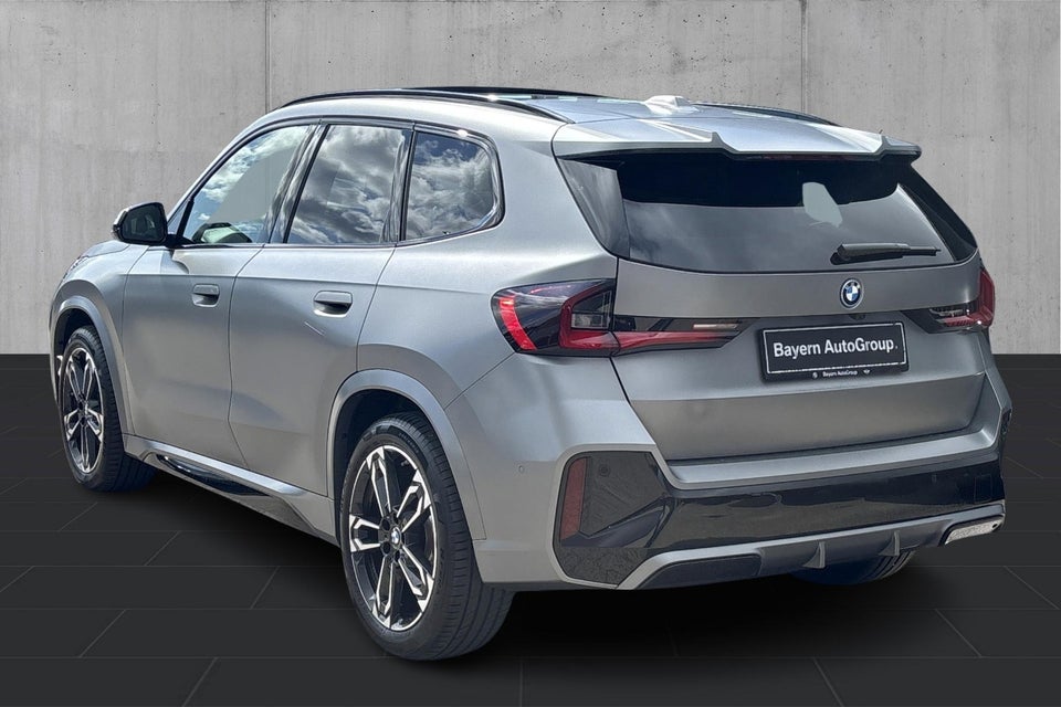 BMW iX1 eDrive20 Superchraged 5d