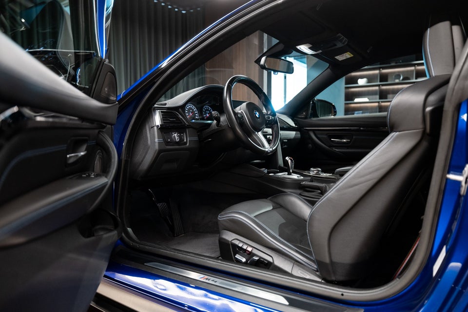 BMW M4 3,0 Coupé Competition Sport Edition aut. 2d