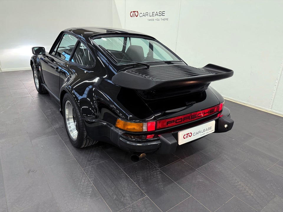 Porsche 911 3,3 Turbo Coupé 2d