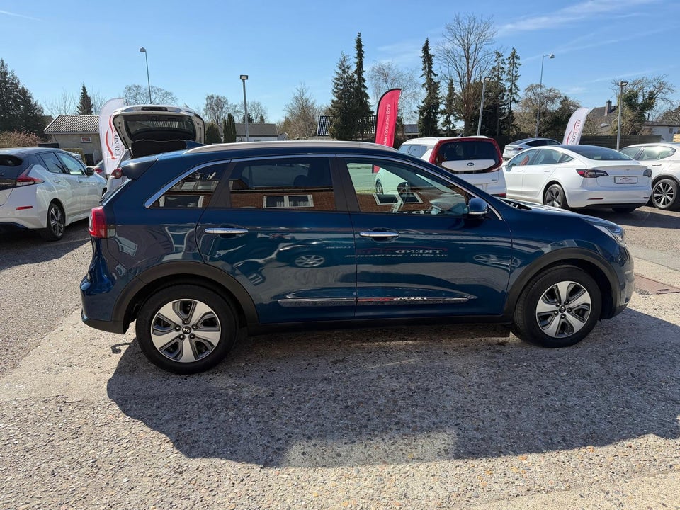 Kia Niro 1,6 PHEV Advance DCT 5d