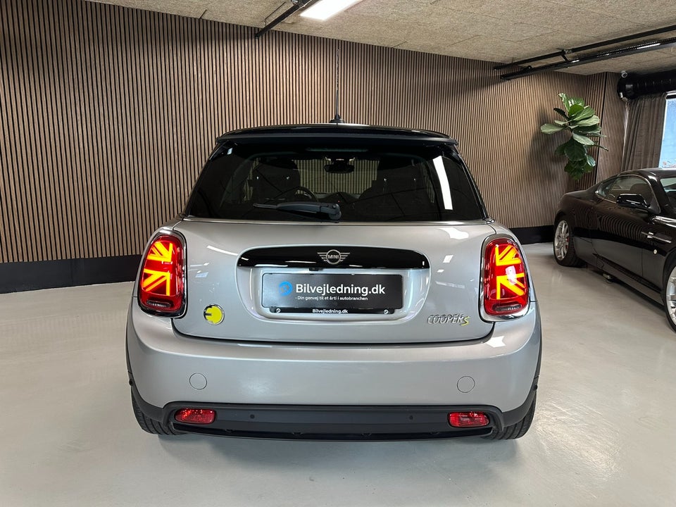 MINI Cooper SE Yours Trim 3d