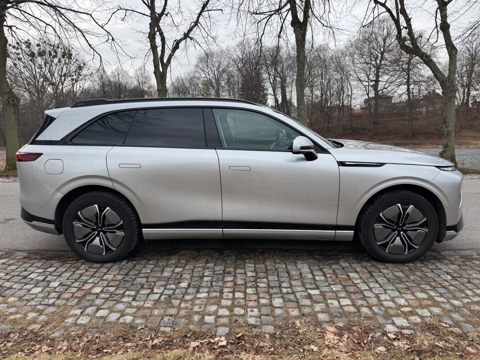 Xpeng G9 Long Range 5d