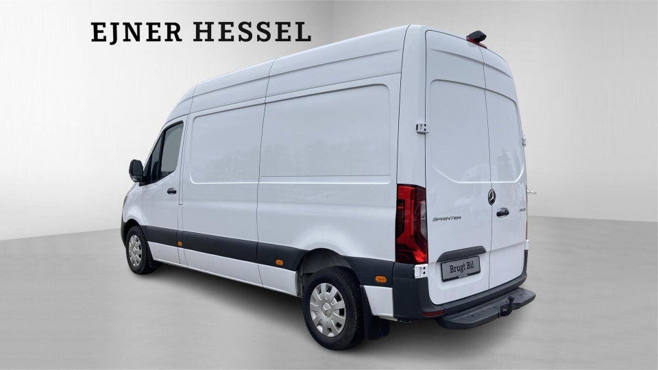 Mercedes Sprinter 215 2,0 CDi A2 Kassevogn aut. FWD