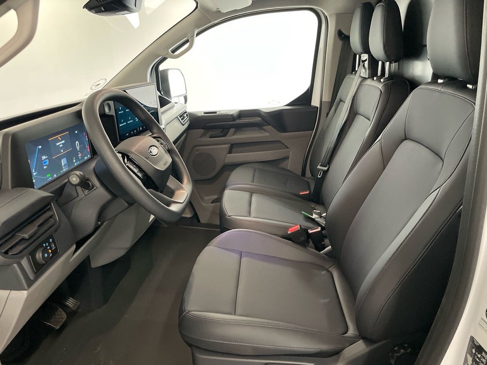 Ford E-Transit Custom 320 L1 64 Trend