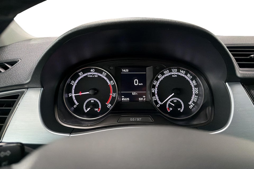 Skoda Fabia 1,0 MPi 75 Ambition 5d