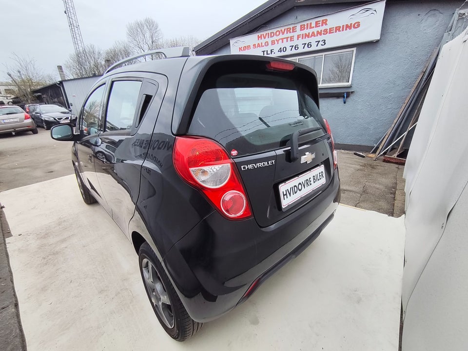 Chevrolet Spark 1,0 LS 5d