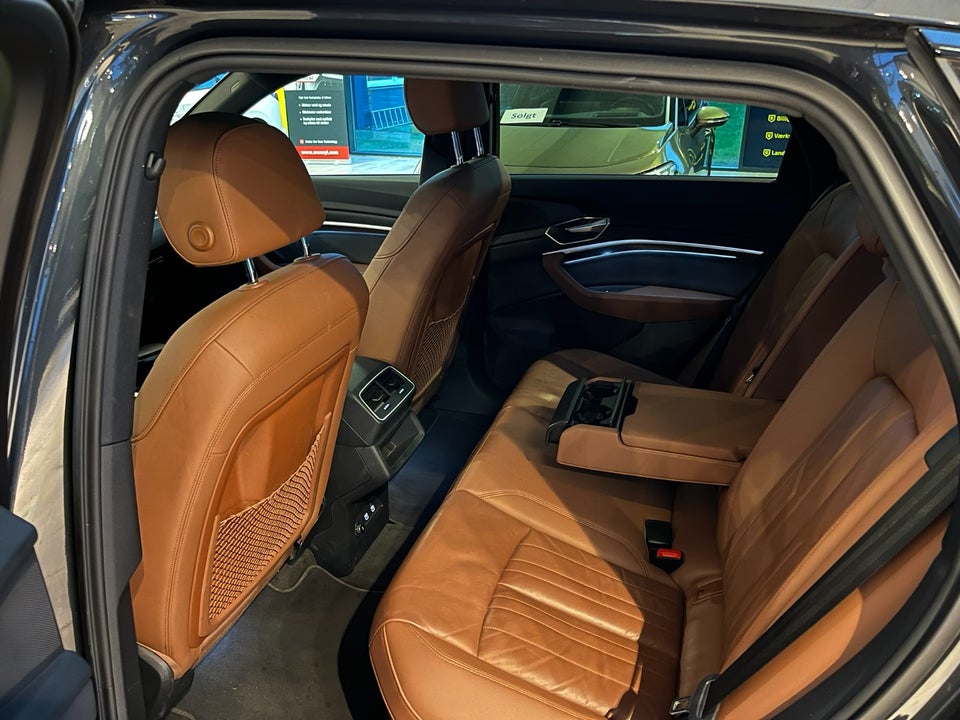 Audi e-tron 55 Advanced quattro 5d