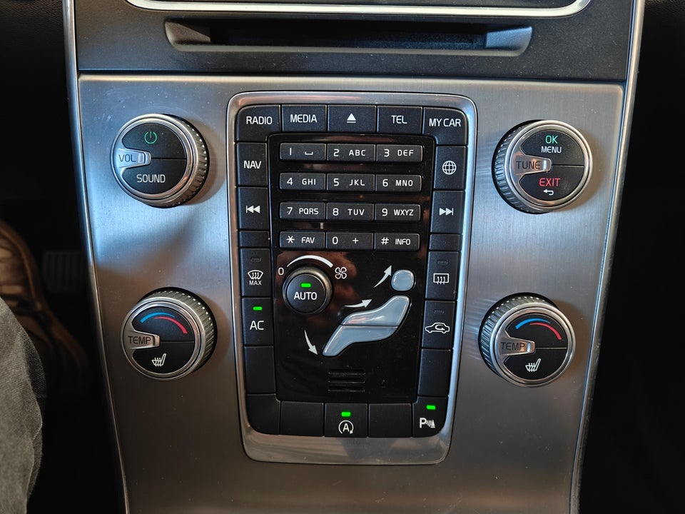 Volvo V60 2,0 D3 150 Kinetic 5d