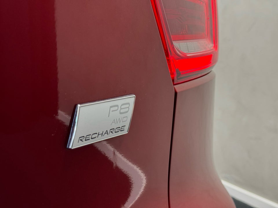 Volvo XC40 P8 ReCharge Twin R-Design 5d
