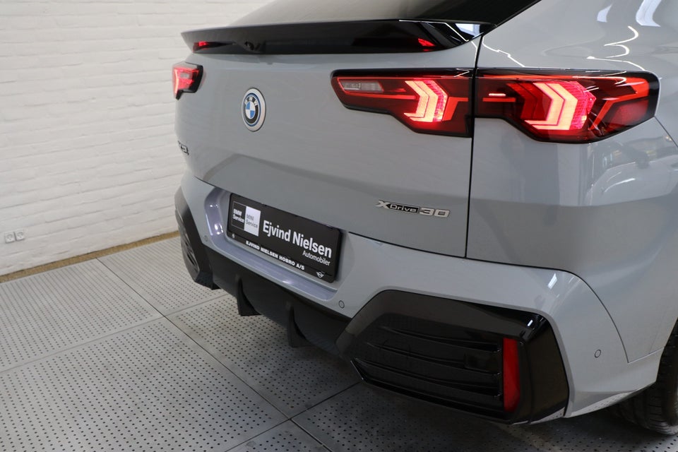 BMW iX2 xDrive30 M-Sport 5d