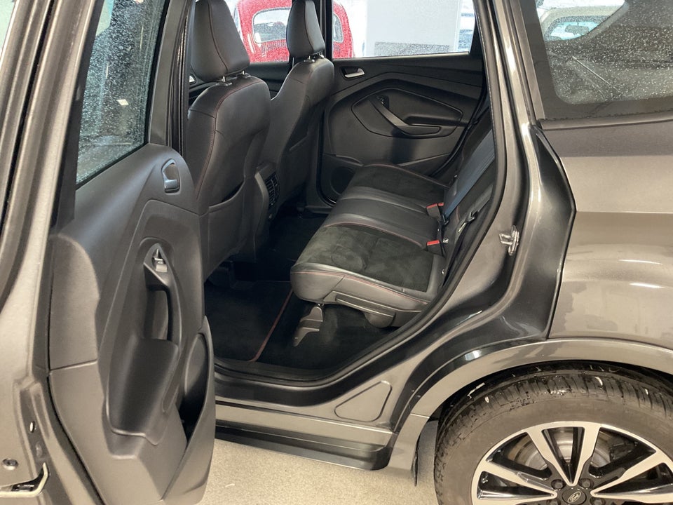 Ford Kuga 1,5 SCTi 150 ST-Line 5d