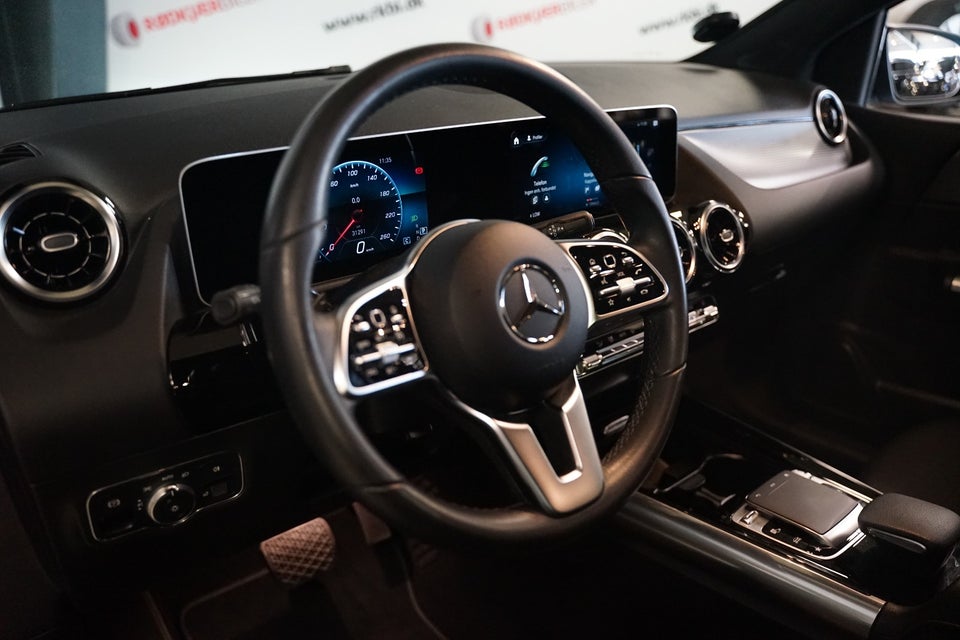 Mercedes B180 1,3 Progressive aut. 5d
