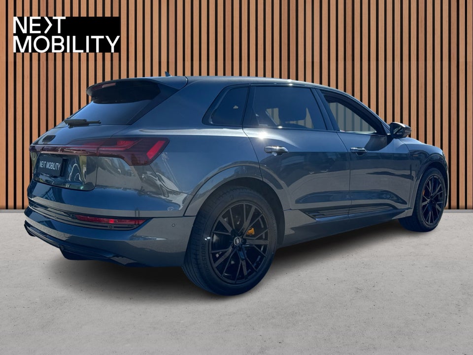 Audi e-tron 55 S-line quattro 5d