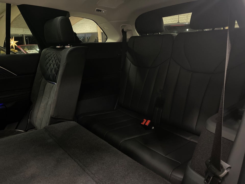 Hongqi E-HS9 99 Premium 5d