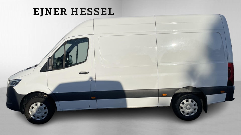 Mercedes Sprinter 317 2,0 CDi A2 Kassevogn aut. RWD
