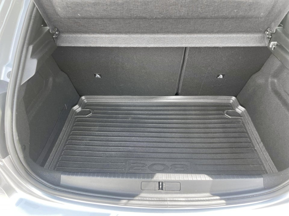 Peugeot 208 1,2 PureTech 100 Allure 5d