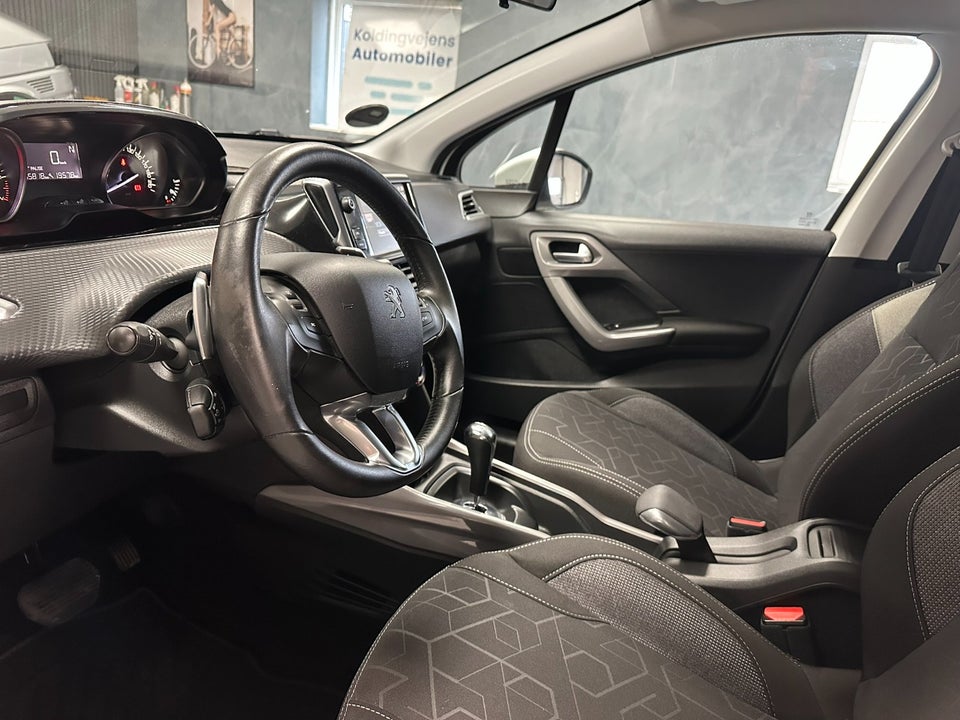 Peugeot 2008 1,2 VTi 82 Active 5d