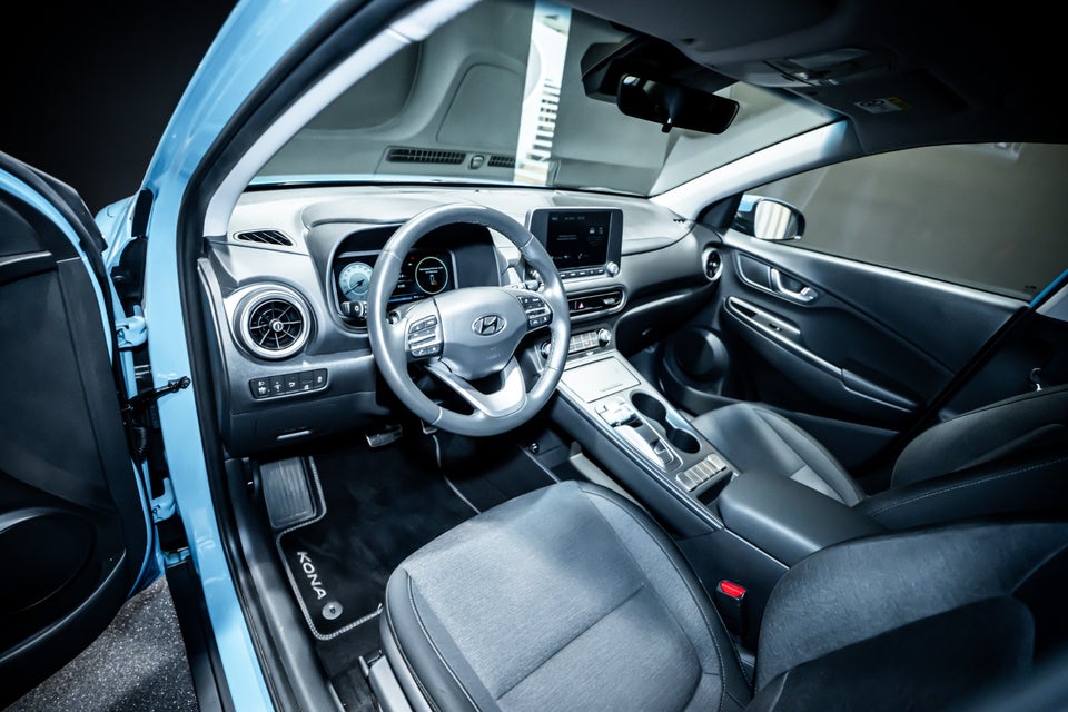 Hyundai Kona 39 EV Select 5d
