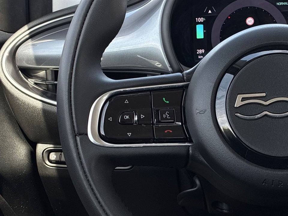 Fiat 500e 42 Icon 3d
